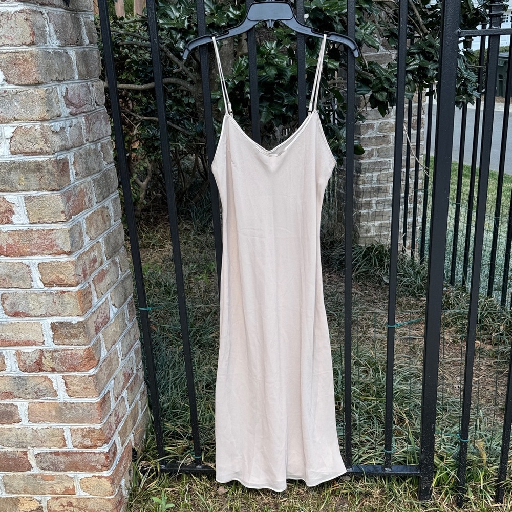 Slip, adjustable, exquisite, cream, sz 40 (L)